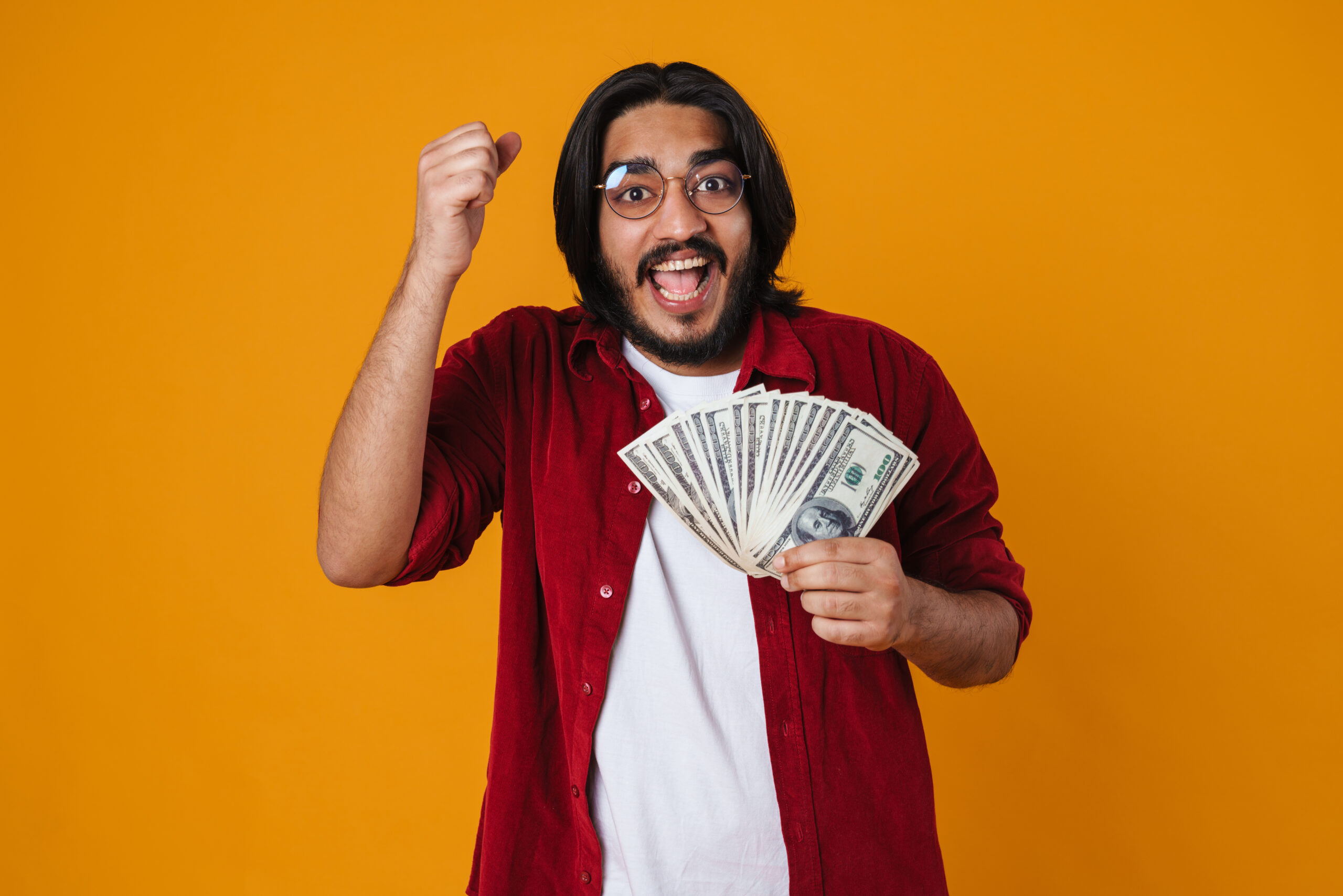 Low Cost Side Hustles That Generate Steady Income