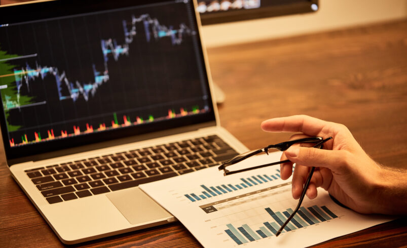 Smart Financial Moves To Grow Wealth Over Long Term